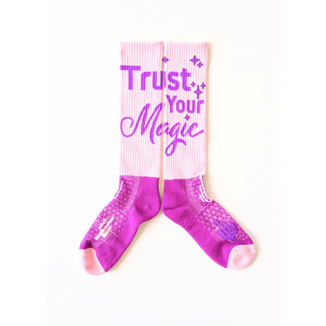 TRUST YOUR MAGIC PERFORMANCE BOOT SOCKS
