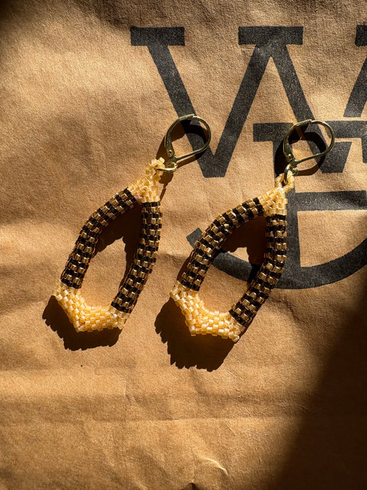 Boucles d'oreilles crème et bronze